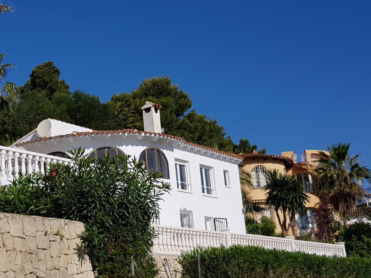 Neu Renovierte Villa Mit Privatem Pool Fusslaeufig Zum Meer ベニッサ エクステリア 写真